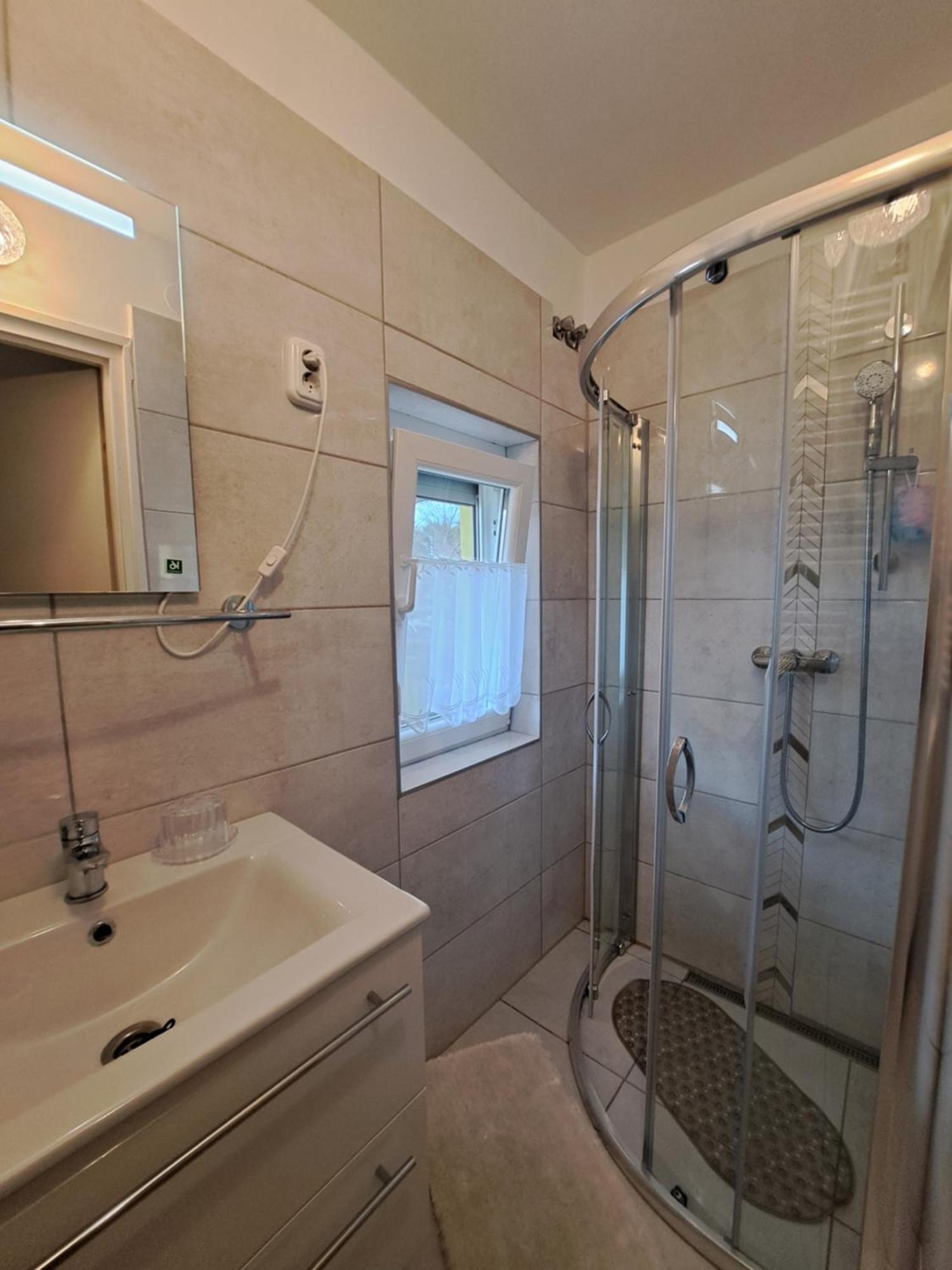 Jazmin Apartman Zalakaros Exterior foto